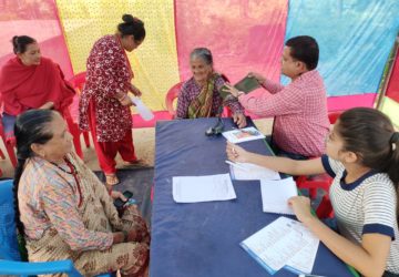 <?php the_title();?>