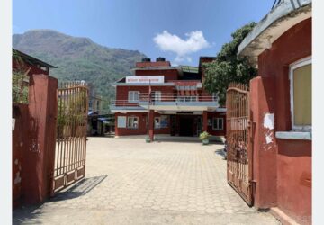 <?php the_title();?>